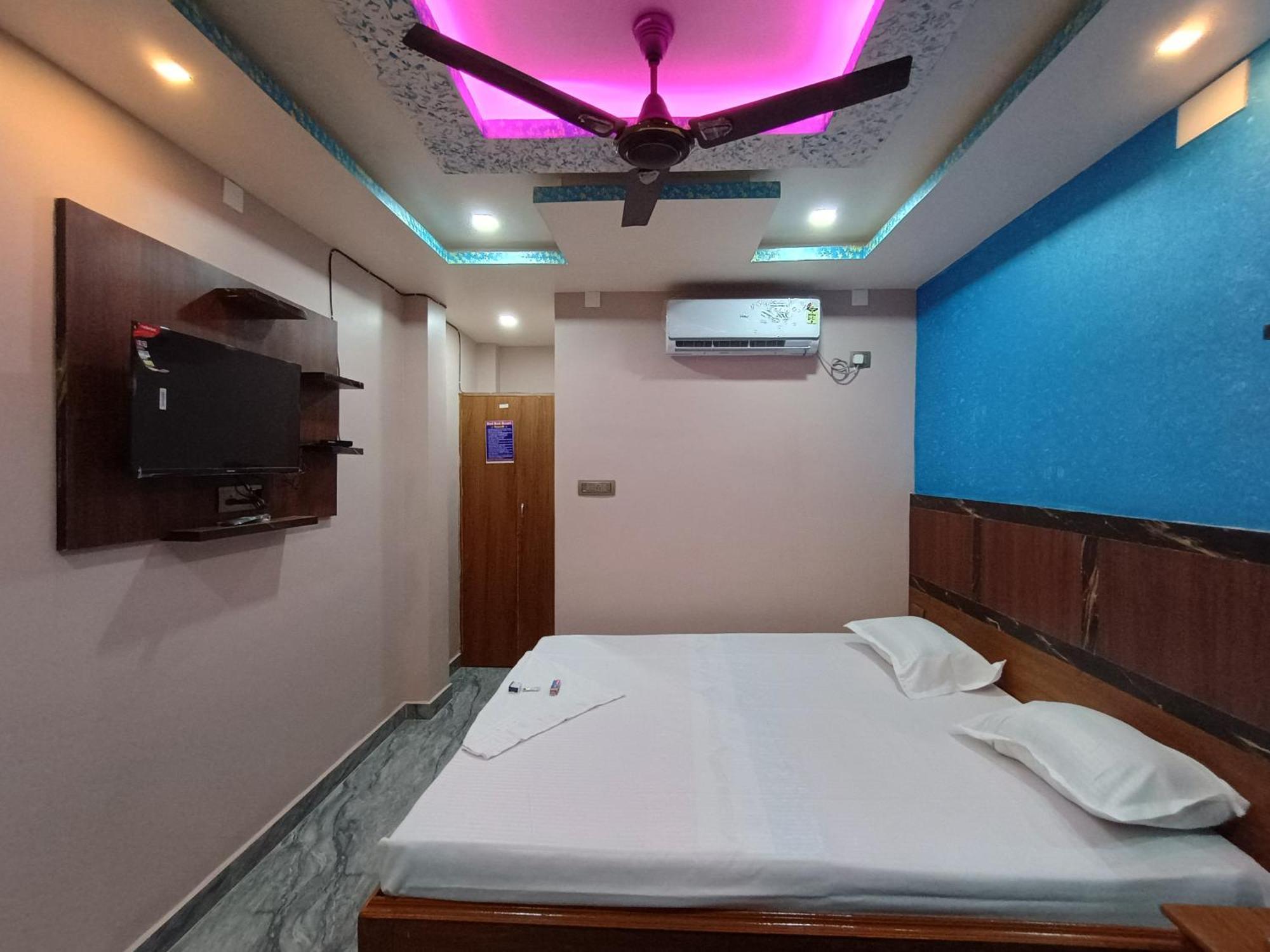 Resorts Birds Nest Tajpur Exterior photo