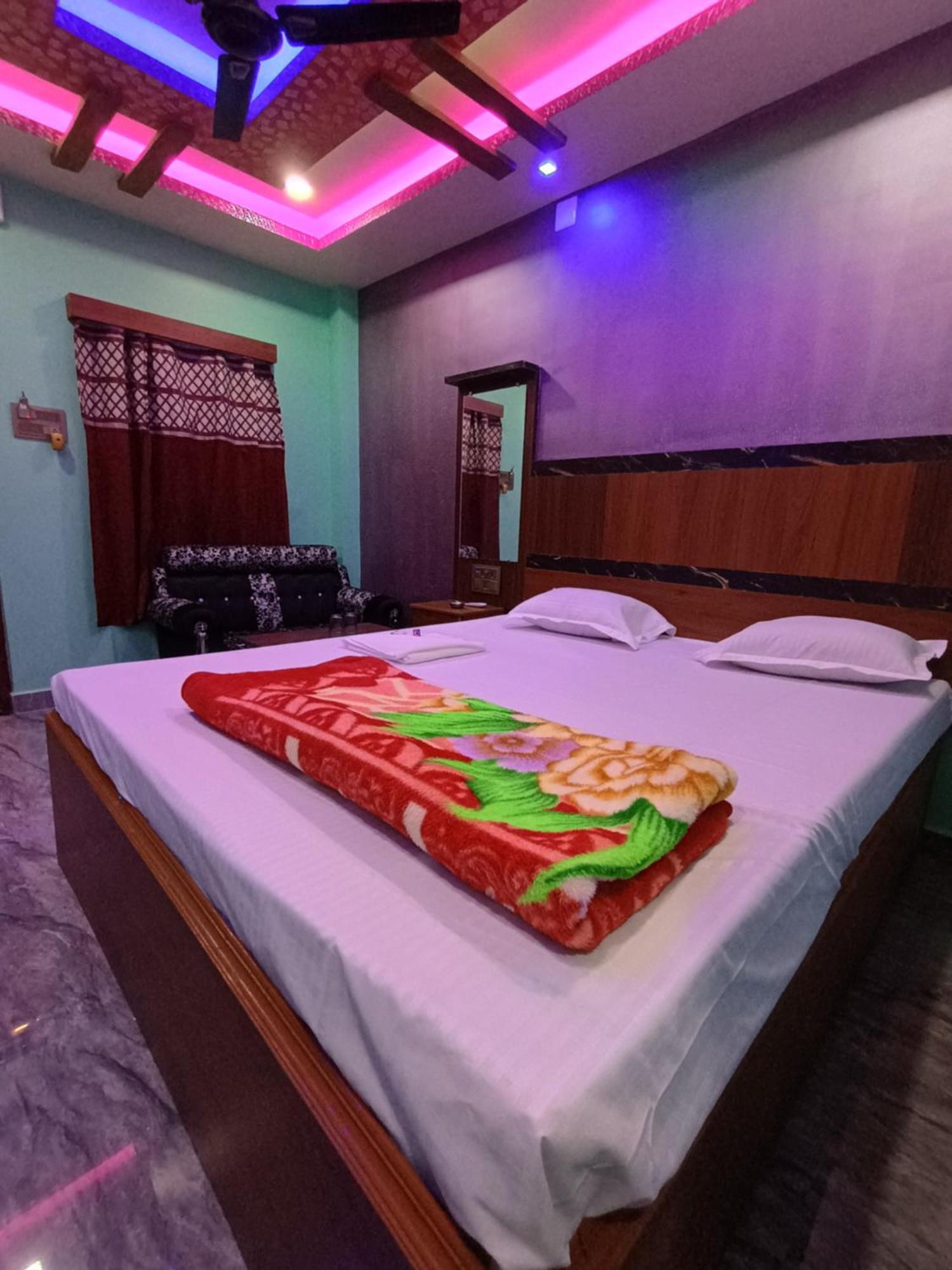 Resorts Birds Nest Tajpur Exterior photo